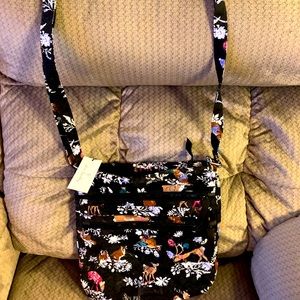 🌹🥰VERA BRADLEY MERRY MISCHIEF CROSSBODY